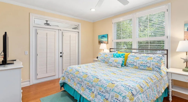 12 Live Oak Place by Hodnett Cooper, Book Hotel Saint Simons Island Georgia