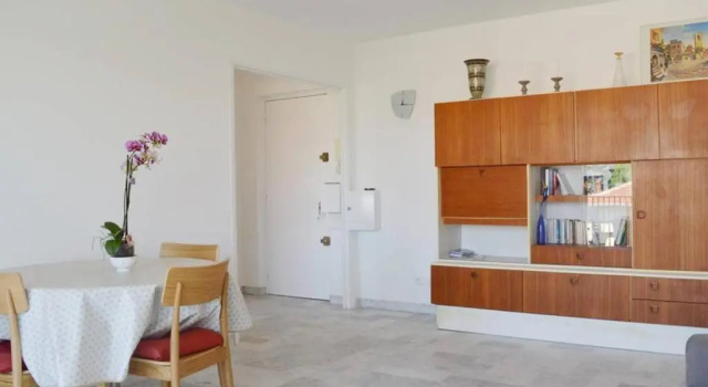 Appartement Antibes, 2 pièces, 4 personnes - FR-1-252-129, Забронировать Апартаменты/квартира Отели Приморских Альпы с парковкой, Парковка