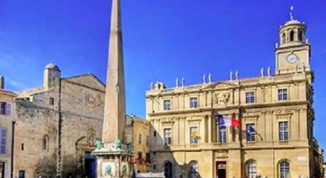 Villa de 5 chambres avec piscine privee jardin clos et wifi a Arles, Rezervasyon Villa Arles Villalar, Villa