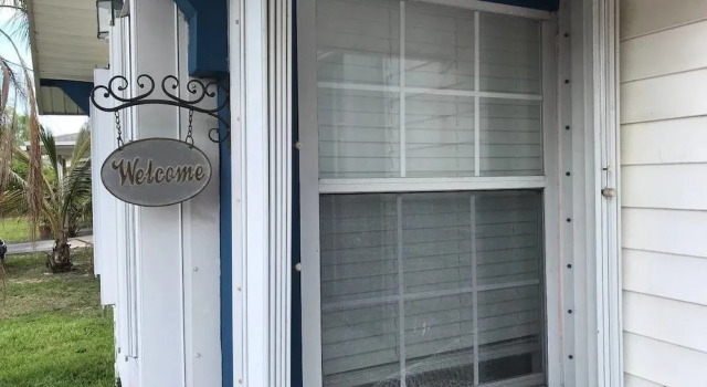 Lovely Apartment 10mins From Beach, 2mins to Mall, Забронировать Апартаменты/квартира Халландейл-Бич Голливуд, рядом с Ипподром «Гольфстрим Парк»