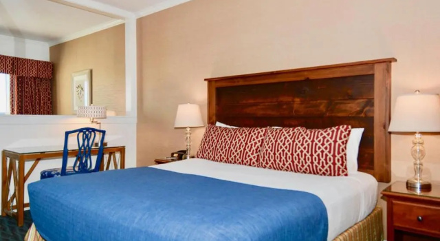 Номер Superior Avenue Inn & Spa