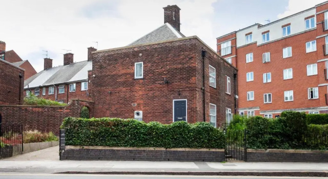 CRANBROOK 28, Rezervați Hotel Hockley Nottingham