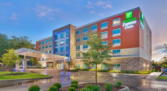 Holiday Inn Express & Suites - Gainesville I-75 by IHG, Book Hotel Gainesville Florida