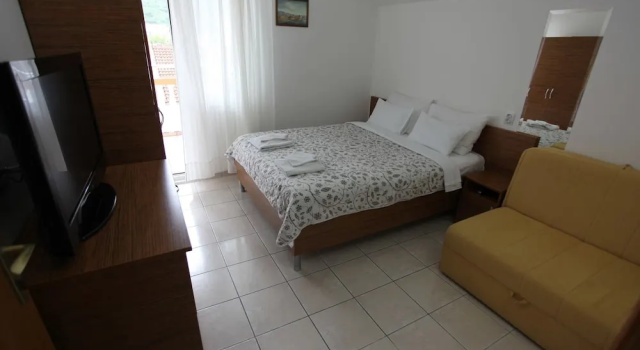 Студия с балконом Apartments Memidz