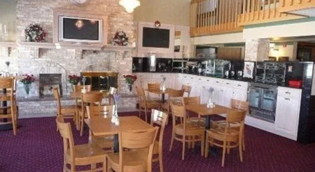 Americinn Shawano, Забронировать Отель Отели Шавано с парковкой, Парковка