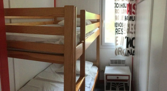 Chalet orange naturiste la Jenny, Забронировать Шале Пила-сюр-Мер Бассен-д'Аркашон