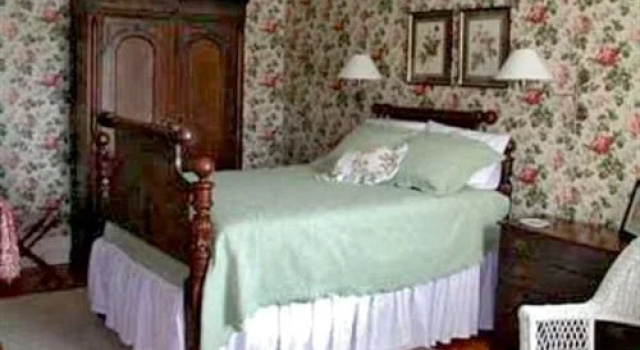 Halcyon Farm Bed & Breakfast, Забронировать Фермерский дом Амстердам 