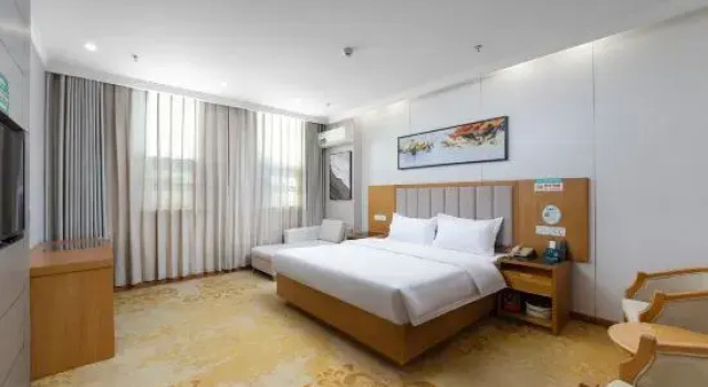 Люкс Business GreenTree Inn Yancheng Dongtai Huiyang Road Guofu Hotel