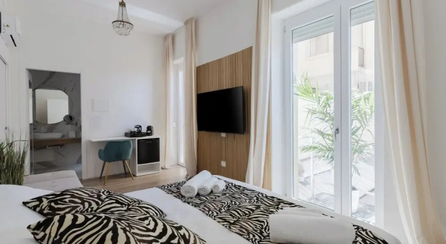 Номер Standard New Elegance Suites Guesthouse