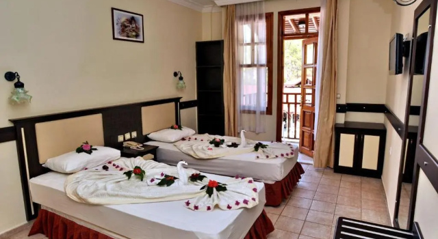 Двухместный номер Standard Telmessos Neva Hotel - Halal-Non Alcoholic  Hotel