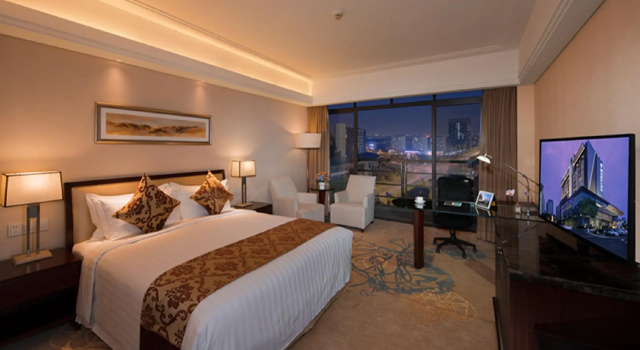 Номер Executive Four Points by Sheraton Kunshan