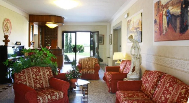 Hotel Bisenzio