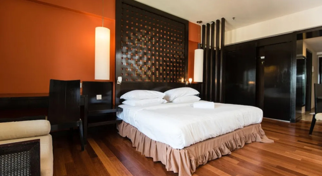 Студия Deluxe с балконом W Studio Resort Suites at Pyramid Tower