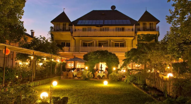 Seehotel Hubertushof, Book Hotel Velden am Woerthersee Wörthersee