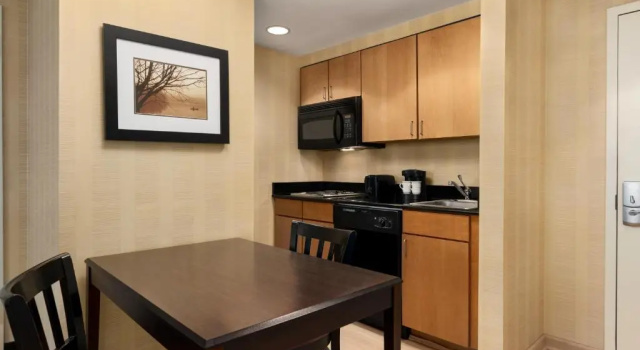 Двухместный номер Standard Homewood Suites by Hilton Newtown - Langhorne, PA