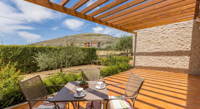 Villa Trogir, Забронировать Вилла Сегет Доньи Трогир