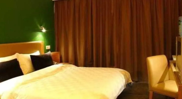 Liuhua Lake Garden Inn, Забронировать Отель Гуанчжоу Guangzhou Area, рядом с Five-Ram Statue