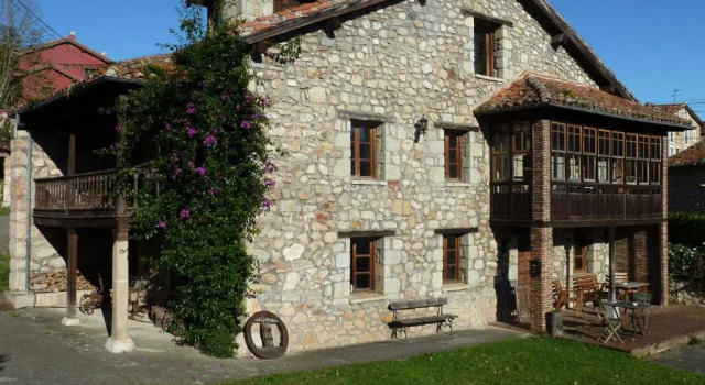 Casa Rural La Cortina, Брондау Демалыс үйі Asturias қаласындағы виллалар, Вилла