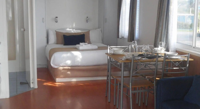 Two Shores Holiday Village, Забронировать Апартаменты/квартира Зе-Энтранс Central Coast
