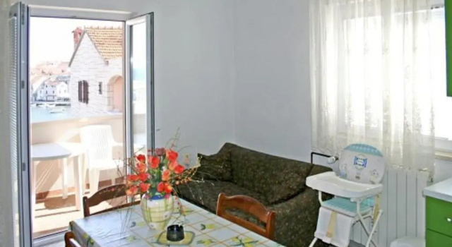 Apartments Paulina, Забронировать Апартаменты/квартира Остров Брач Омиш