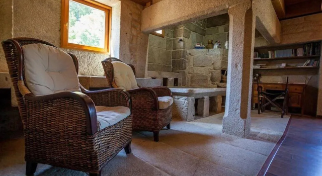 Casa Rural Abadia Eiras, Rezerwuj Hotel Hotele w Galicja z parkingiem, Parking