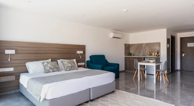 Rio Gardens - Comfy Studio w Shared Pool, Rezervați Apartament Ayia Napa Famagusta