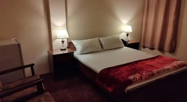 Canal View Hotel