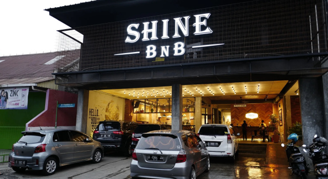 Shine BnB, Брондау Таңертеңгі аспен бірге түндеу Cianjur West Java