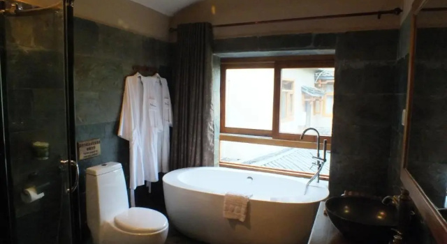 Семейный номер Standard с балконом Yangshuo Moondance Hotel