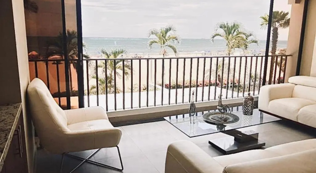 Beach Front Apartment, Забронировать Апартаменты/квартира Салинас Santa Elena Province