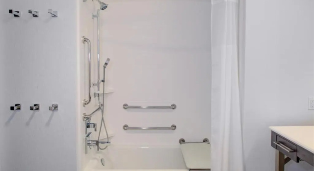 Номер Standard Hampton Inn & Suites Irvine/Orange County Airport