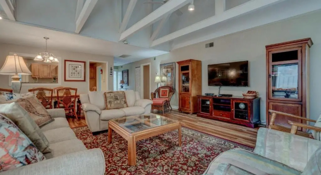 Queens Grant 671, 2 Bedrooms, Newly Renovated, Pool, Sleeps 6, Забронировать Апартаменты/квартира Апартаменты Lowcountry, Апартаменты/квартира