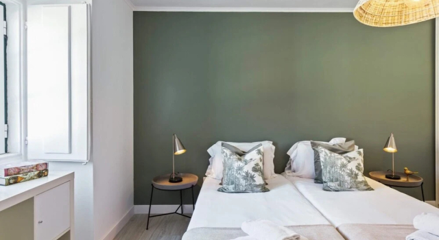 Stunning 2 Bedroom Apartment Near Belém, Забронировать Апартаменты/квартира Отели Белена с парковкой, Парковка