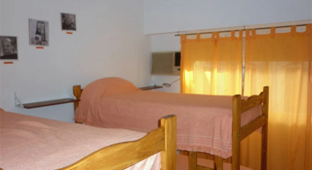 Buda Hostel, Забронировать Хостел Альмагро провинция Буэнос-Айрес