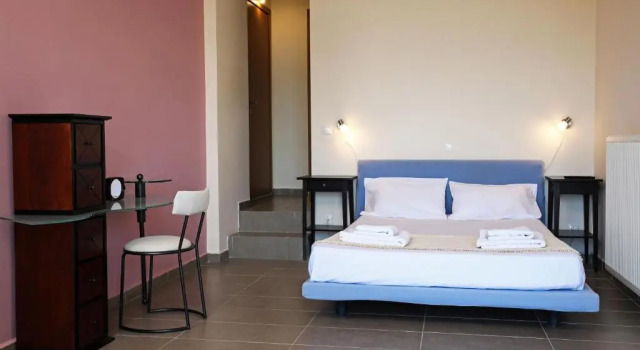 Eucalyptus Villa, Varaa Villa Saronic Islands huvilat, Villa