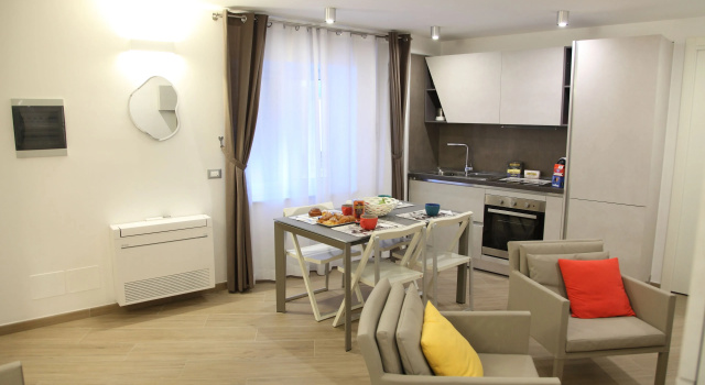 Luxury Rooms Garzilli, Забронировать Отель Отели Палермо с парковкой, рядом с Куатро-Канти, Парковка