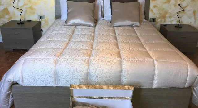 B&B La Valle Dei Vigher, Buchen Sie Bed & Breakfast Cavriana Lombardei