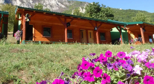 Rafting Camp Green Tara, Забронировать Отель Šćepan-Polje Плужине