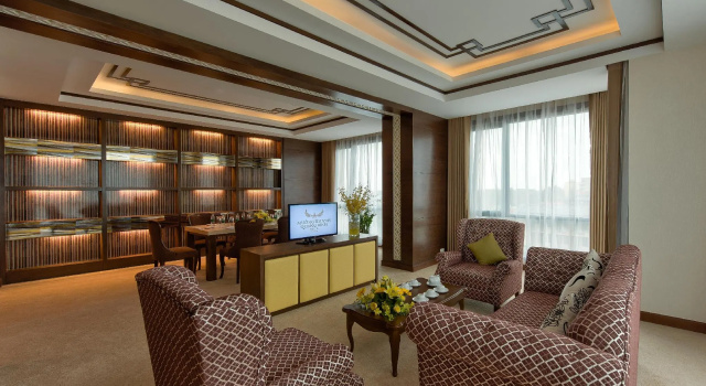 Люкс Presidential Muong Thanh Holiday Quang Binh Hotel