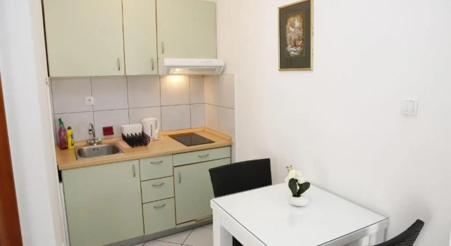 Apartments Lepur, Book Lejlighed Vodice Sibenik-Knin County, nær Kampa Imperijal Beach