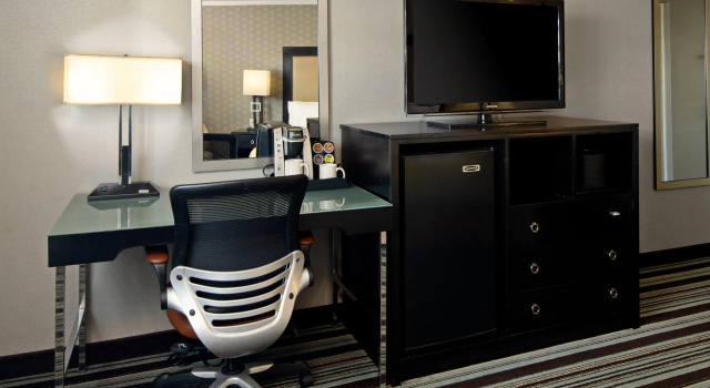 Номер Standard Holiday Inn Long Beach - Airport by IHG