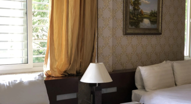 Laguna Hotel, Забронировать Отель Отели Хошимина с бассейном, Бассейн