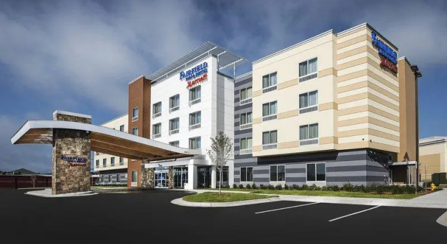 Кровать в общем номере Fairfield Inn & Suites by Marriott Little Rock Benton