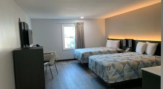 Четырёхместный номер Standard Motel 6 Rockford, Il