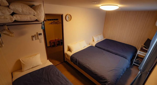 Семейный номер Standard с балконом Ben's Guesthouse Kyoto
