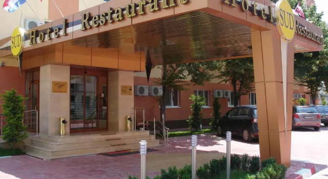 Hotel Sud, Varaa Hotelli Giurgiu Romania