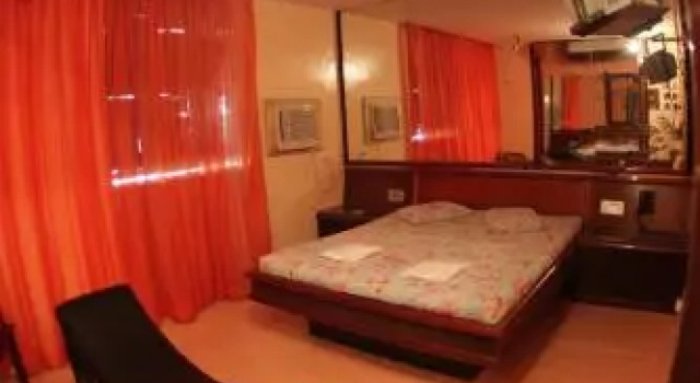 Vitória Minas Hotel, Забронировать Отель Рио-де-Жанейро - центр города Рио-де-Жанейро, рядом с Музей завтрашнего дня