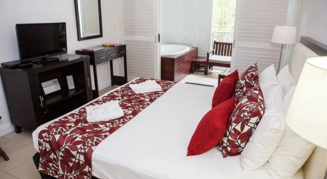 Serenity Beach Club 6424, Забронировать Отель Отели Cairns and Northern Beaches с парковкой, Парковка