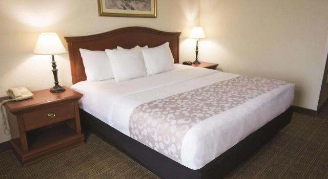 Двухместный номер Standard с видом на город La Quinta Inn & Suites Downtown Conference Center