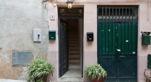 Holiday & House Imparato Vacanze Prestige Mondello, Забронировать Отель Палермо Сицилия